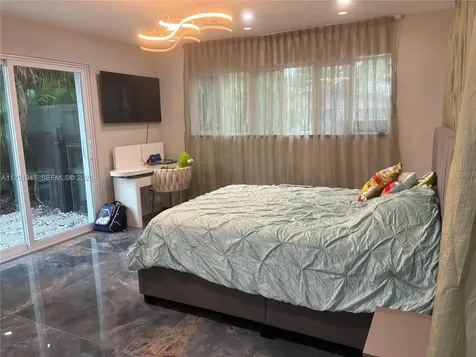 3261 Oleander Way Lauderdale By The Sea FL 33062