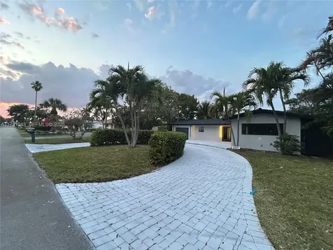 3261 Oleander Way Lauderdale By The Sea FL 33062