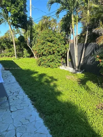 3261 Oleander Way Lauderdale By The Sea FL 33062