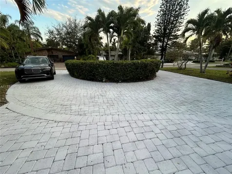 3261 Oleander Way Lauderdale By The Sea FL 33062