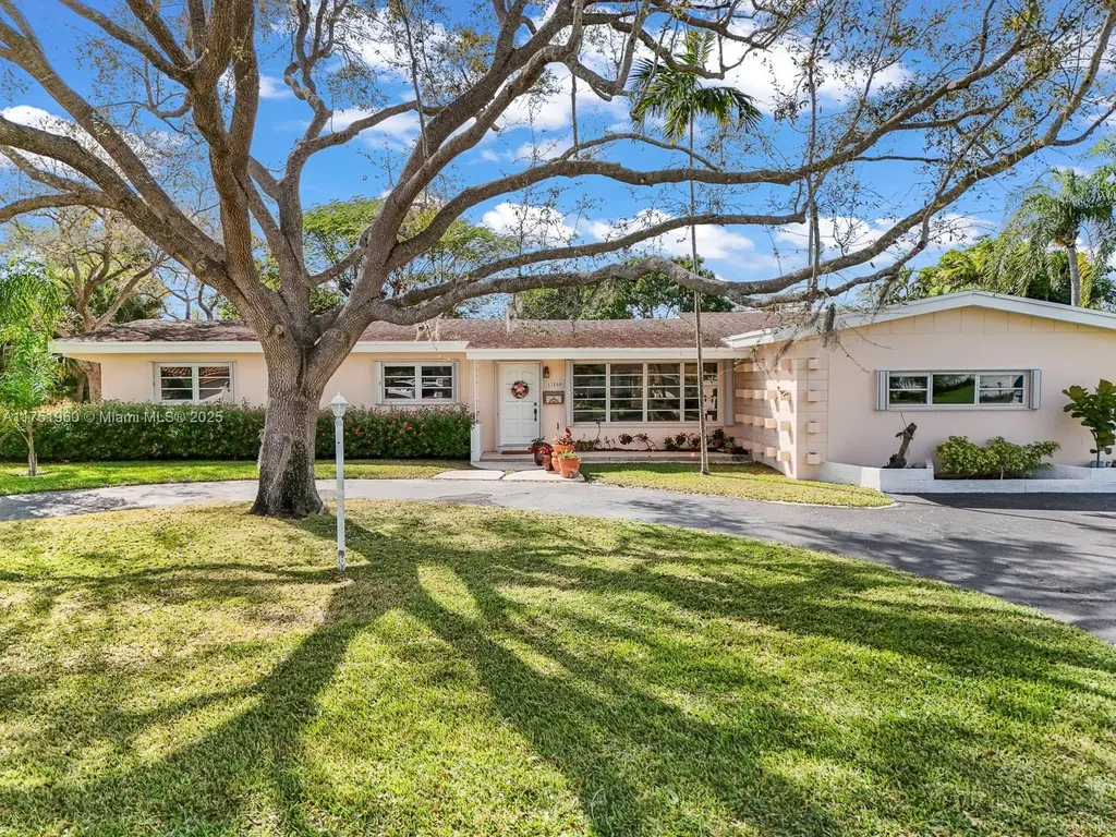 13800 SW 79th Court Palmetto Bay FL 33158