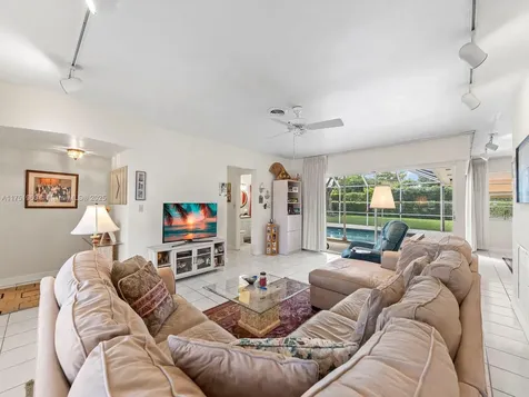 13800 SW 79th Court Palmetto Bay FL 33158
