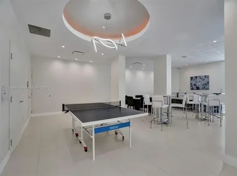 3001 S Ocean Drive Hollywood FL 33019