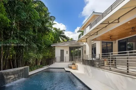 2555 Regatta Avenue Miami Beach FL 33140