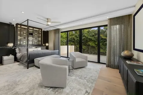 2555 Regatta Avenue Miami Beach FL 33140