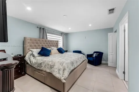 18174 SW 153rd Place Miami FL 33187
