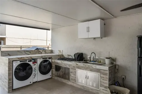 18174 SW 153rd Place Miami FL 33187