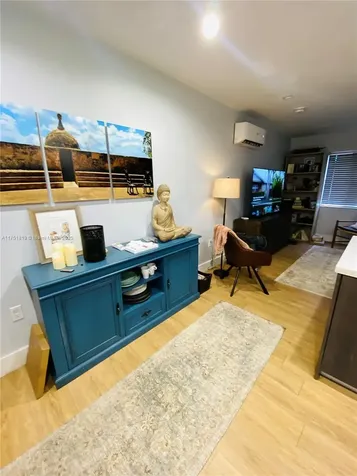 200 Azure Way Miami Springs FL 33166