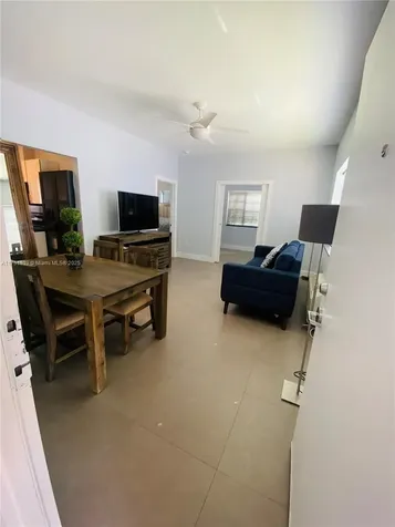 200 Azure Way Miami Springs FL 33166