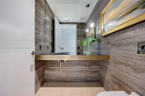 300 Collins Avenue Miami Beach FL 33139
