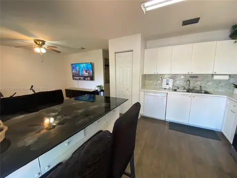5868 SW 163rd Avenue Miami FL 33193