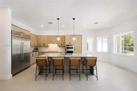 11189 SW 78th Avenue Pinecrest FL 33156