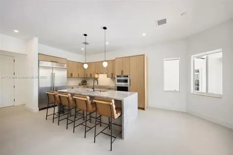 11189 SW 78th Avenue Pinecrest FL 33156