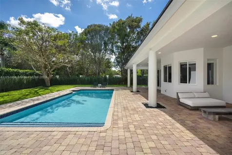 11189 SW 78th Avenue Pinecrest FL 33156