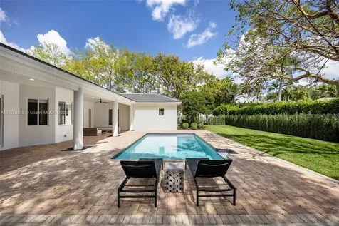 11189 SW 78th Avenue Pinecrest FL 33156