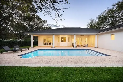 11189 SW 78th Avenue Pinecrest FL 33156