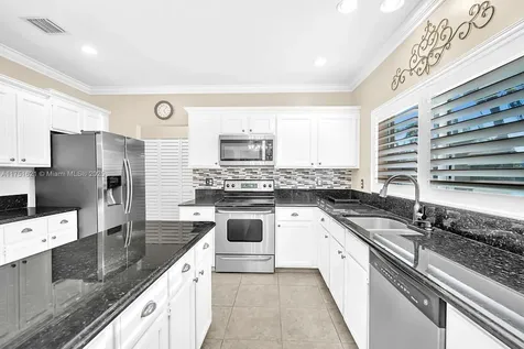 4941 SW 104th Terrace Cooper City FL 33328