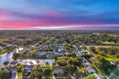4941 SW 104th Terrace Cooper City FL 33328