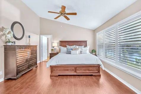 4941 SW 104th Terrace Cooper City FL 33328