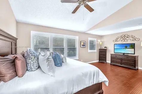 4941 SW 104th Terrace Cooper City FL 33328