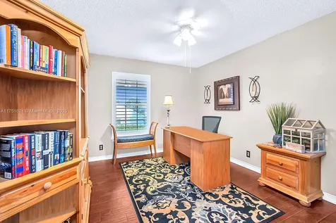 4941 SW 104th Terrace Cooper City FL 33328
