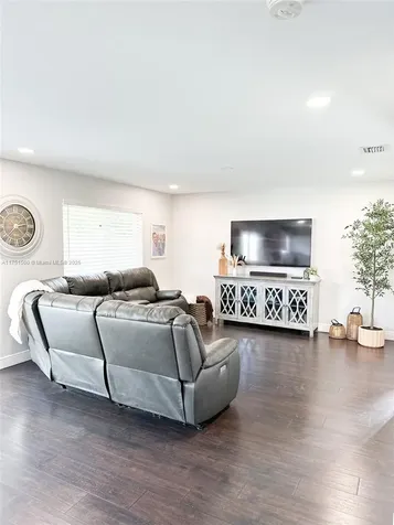 21243 SW 89th Court Cutler Bay FL 33189