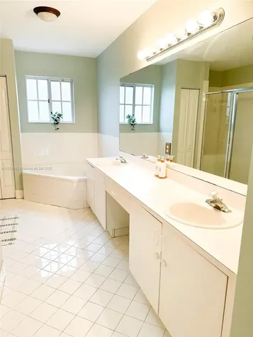 21243 SW 89th Court Cutler Bay FL 33189