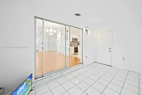 4041 NW 191st Street Miami Gardens FL 33055