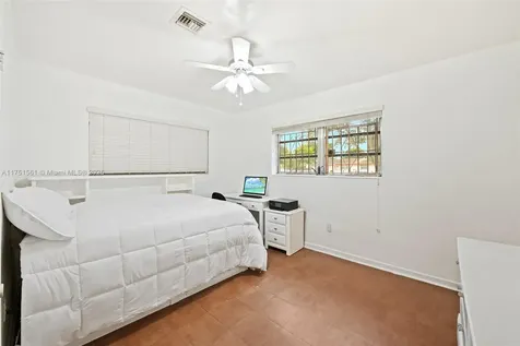 4041 NW 191st Street Miami Gardens FL 33055