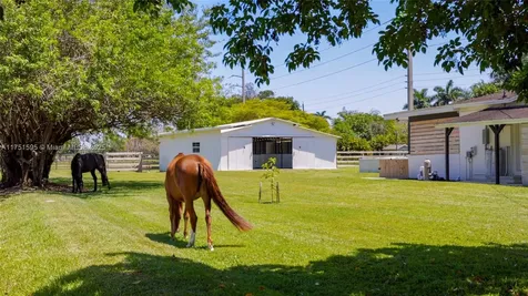 1970 SW 115th Avenue Davie FL 33325