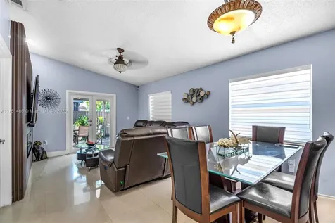 7118 W 30th Court Hialeah FL 33018
