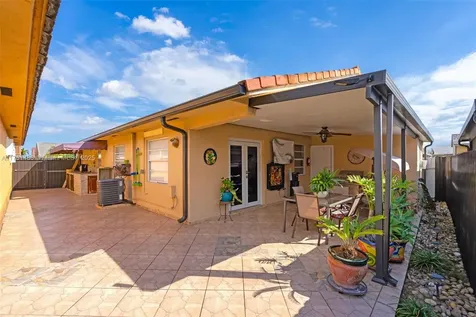 7118 W 30th Court Hialeah FL 33018