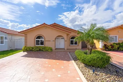 7118 W 30th Court Hialeah FL 33018