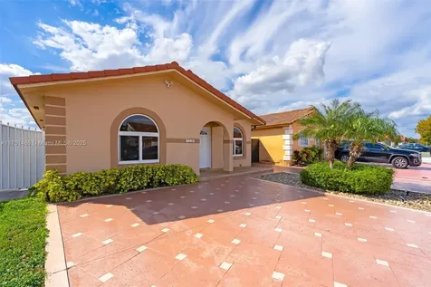 7118 W 30th Court Hialeah FL 33018