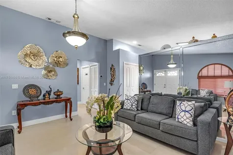 7118 W 30th Court Hialeah FL 33018
