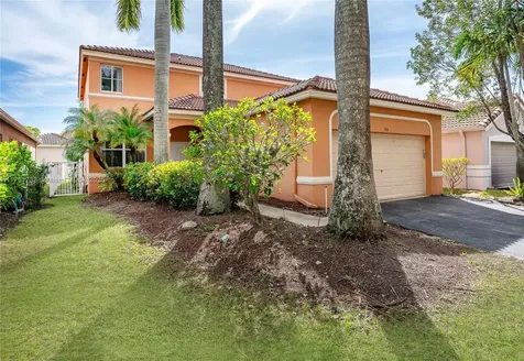 934 Bluewood Terrace Weston FL 33327