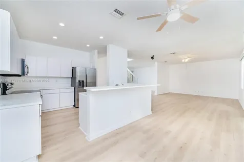 934 Bluewood Terrace Weston FL 33327