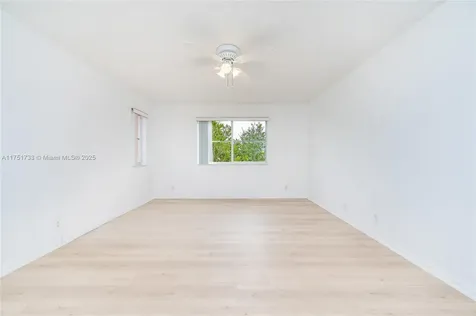 934 Bluewood Terrace Weston FL 33327