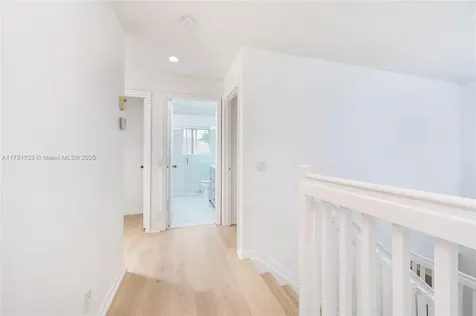934 Bluewood Terrace Weston FL 33327