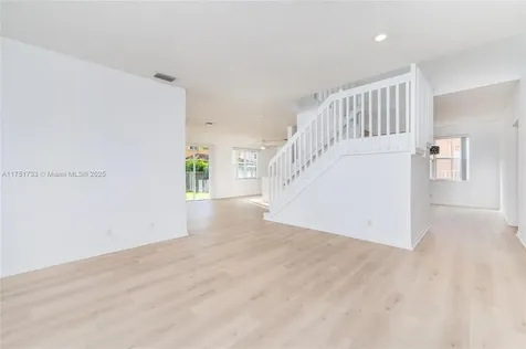 934 Bluewood Terrace Weston FL 33327