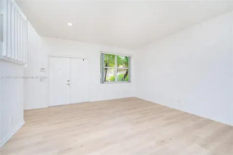934 Bluewood Terrace Weston FL 33327