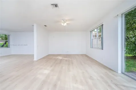 934 Bluewood Terrace Weston FL 33327