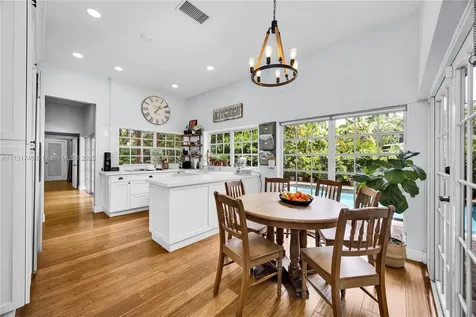 14345 SW 72nd Court Palmetto Bay FL 33158