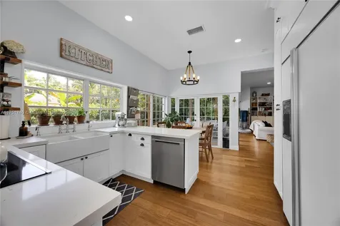 14345 SW 72nd Court Palmetto Bay FL 33158