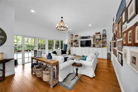 14345 SW 72nd Court Palmetto Bay FL 33158