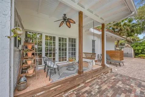 14345 SW 72nd Court Palmetto Bay FL 33158