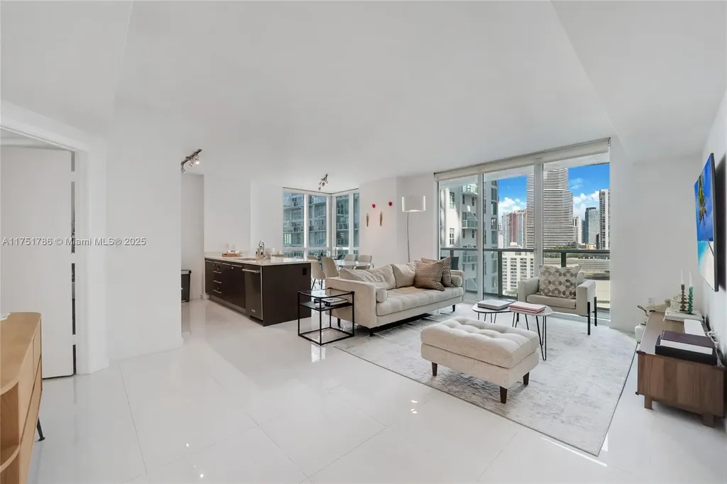 55 SE 6th Street Miami FL 33131