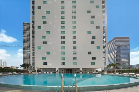 55 SE 6th Street Miami FL 33131