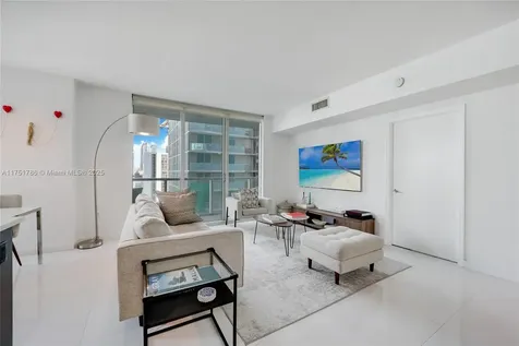 55 SE 6th Street Miami FL 33131