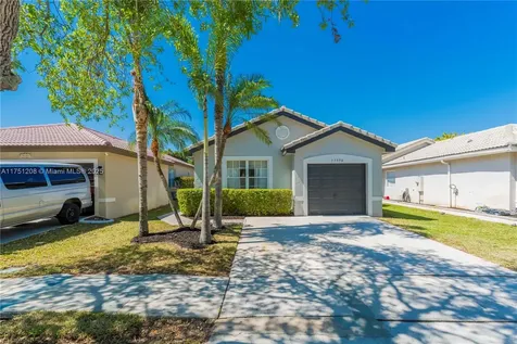17994 SW 29th Court Miramar FL 33029